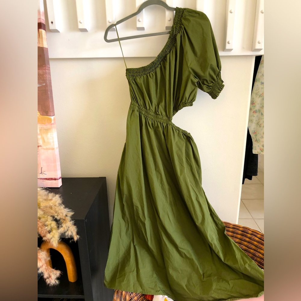 Who what wear dress olive green size medium